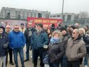 Uno degli ultimi presidi davanti ai cancelli della fabbrica Uno degli ultimi presidi davanti ai cancelli della fabbrica