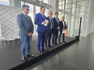 Per l'estate il "Cresci Piemonte", la legge che dimezza i tempi burocratici per le varianti urbanistiche Per l'estate il "Cresci Piemonte", la legge che dimezza i tempi burocratici per le varianti urbanistiche