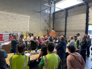 Presidio e protesta dei lavoratori di PostalCoop a Grugliasco