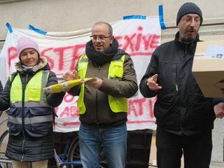 Protesta dei lavoratori Postalcoop Protesta dei lavoratori Postalcoop