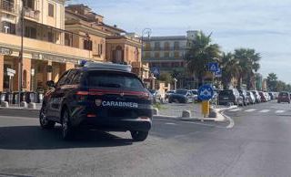 Ostia, 18enne arrestato per droga: denunciato dal padre