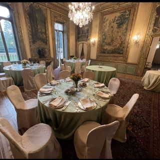 Cena con giallo a Torino