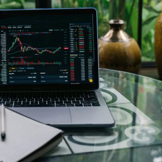 Azioni Petrolifere vs. Etf sul Petrolio: Qual è la Scelta Migliore per Investitori Intermedi?