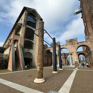 Primavera al Castello di Rivoli: l'omaggio ai 90 anni di Griffa, i ritratti di Lanfranco e il riallestimento sull'Arte Povera