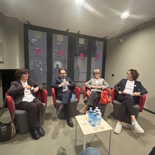 Cibo, vita umana, addirittura Spazio. UniTo porta a Grugliasco un’enciclopedia sui micro organismi