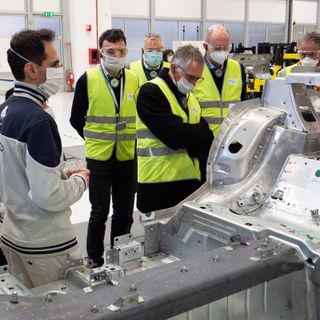 Tavares in visita allo stabilimento di Grugliasco