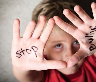 Bullismo nelle scuole piemontesi, il 40% degli insegnanti segnala casi dovuti all’origine straniera dei bimbi