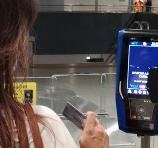 Brutta sorpresa per i pendolari: a breve scattano i rincari sui biglietti