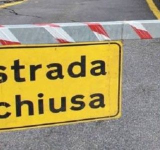 strada chiusa
