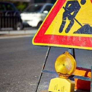 Lavori in corso a Grugliasco: il 9 e 10 maggio divieto di sosta e fermata in via Roma