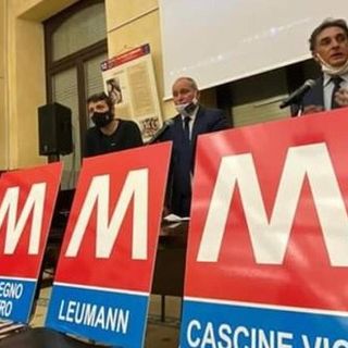 Una immagine d'archivio con gli ex sindaci di Rivoli e Collegno