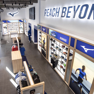Mizuno apre il primo flagship store d’Europa a Torino
