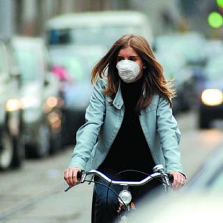 Smog, da domani scatta il livello arancione: fermi anche i diesel Euro5