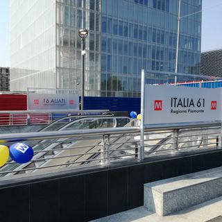 L'inaugurazione della nuova fermata Bengasi della metropolitana