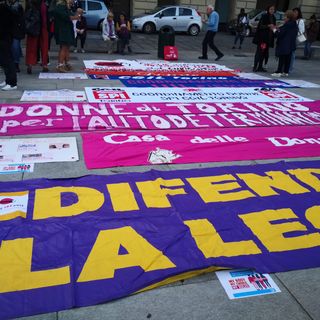 protesta in difesa legge 194