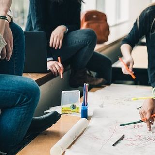 Ragazzi impegnati nel servizio civile