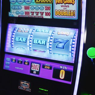 Gioco d'azzardo, le slot potrebbero tornare nei bar. Rossi-Sarno (Pd) e Grimaldi (Leu): &quot;Sarebbe gravissimo, riscriviamo la legge&quot;