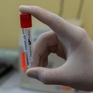 ULTIM'ORA. Green pass rafforzato per andare al lavoro e stop alla quarantena dei vaccinati: le richieste delle Regioni