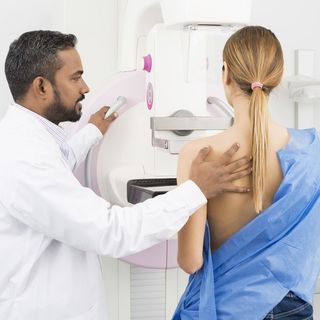 Tatuaggio gratis dopo il tumore al seno, dopo 2 anni e mezzo in Piemonte la legge resta inattuata