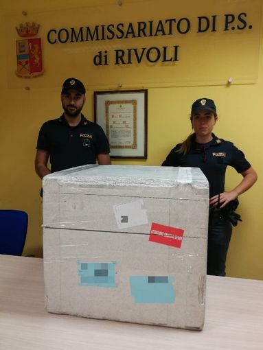 Rivoli, ritrovati 19 kit nuovi per tamponi Covid-19