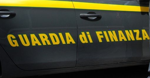 Emissioni inquinanti superiori a quelle previste dalla Ue: blitz della Gdf in alcune società del gruppo FCA