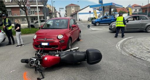 Grugliasco, incidente in corso Torino: 57enne finisce in ospedale Grugliasco, incidente in corso Torino: 57enne finisce in ospedale