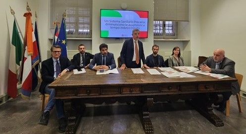 L'affondo del Pd: "Sulla sanità Cirio ha detto solo bugie. 2023 negativo per assunzioni a tempo indeterminato" L'affondo del Pd: "Sulla sanità Cirio ha detto solo bugie. 2023 negativo per assunzioni a tempo indeterminato"