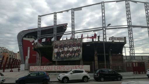 71 anni dopo il Grande Torino non è morto, è soltanto in trasferta. Don Riccardo: "Il suo insegnamento è sempre valido" (FOTO e VIDEO)