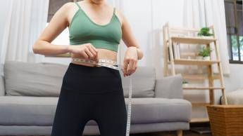Come perdere 6 kg in 20 giorni, la dieta chetogenica per dimagrire in fretta