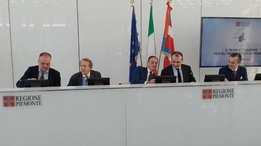 foto di archivio e conferenza 17-11