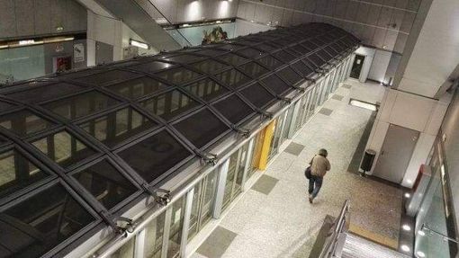 fermata metropolitana fermata metropolitana