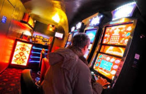 &quot;Ce la giochiamo&quot;: a Grugliasco e Collegno due incontri sul gioco d'azzardo