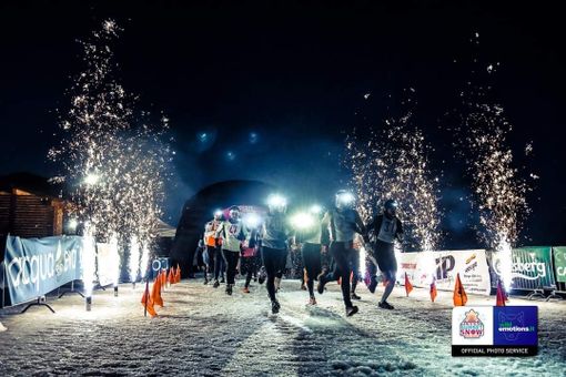 Running Sunset Snow a Pian Munè di Paesana Running Sunset Snow a Pian Munè di Paesana