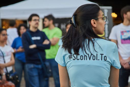 Il bando è rivolto ai giovani tra i 18 e i 28 anni e propone un’esperienza di 12 mesi