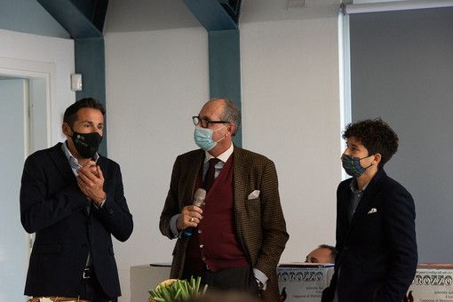 La presentazione a Carrù - Foto di Barbara Guazzone La presentazione a Carrù - Foto di Barbara Guazzone