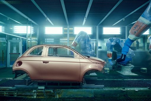 Fca, un trimestre da record grazie al Nord America, ma bene anche Maserati e la 500 elettrica "di casa" a Mirafiori Fca, un trimestre da record grazie al Nord America, ma bene anche Maserati e la 500 elettrica "di casa" a Mirafiori