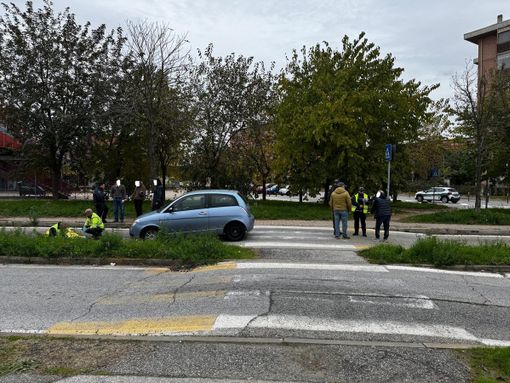 Grugliasco, coppia di anziani investita mentre attraversava sulle strisce Grugliasco, coppia di anziani investita mentre attraversava sulle strisce