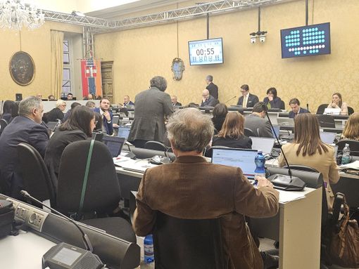 Palazzo Lascaris, via alla maratona del bilancio. Minoranza: "Cirio assente"