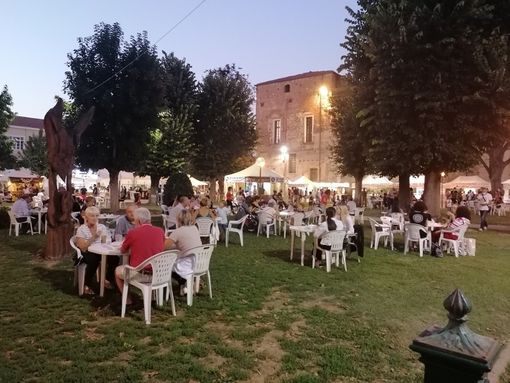 Carmagnola, domani ultimi appuntamenti della 71esima Fiera Nazionale del Peperone Carmagnola, domani ultimi appuntamenti della 71esima Fiera Nazionale del Peperone