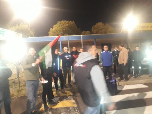 manifestazione di lavoratori manifestazione di lavoratori