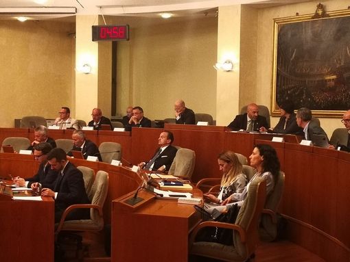 Consiglio regionale con giunta Cirio