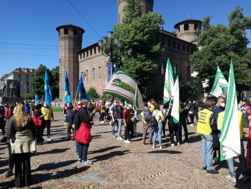 Manifestazione gioco legale sotto la Prefettura Manifestazione gioco legale sotto la Prefettura