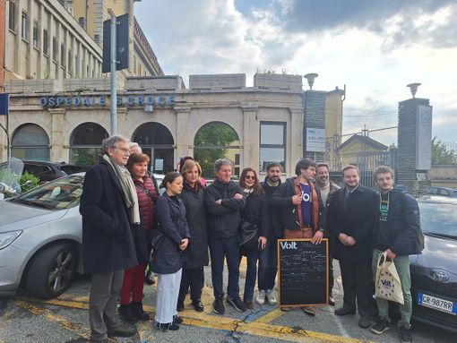 Il centrosinistra inizia il suo viaggio attraverso la sanità. Pentenero: "Visioni diverse tra le due coalizioni" Il centrosinistra inizia il suo viaggio attraverso la sanità. Pentenero: "Visioni diverse tra le due coalizioni"