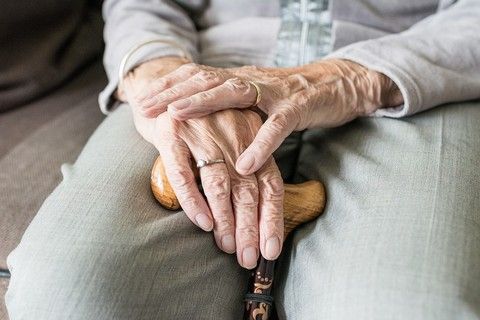 Rsa Grugliasco, la perizia evidenzia carenze e ritardi