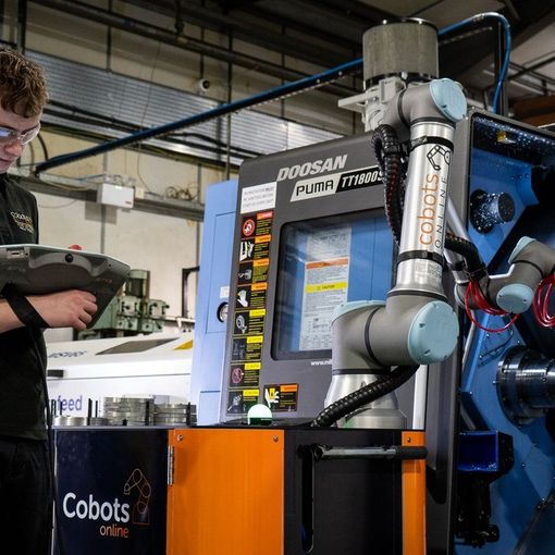 Universal Robots