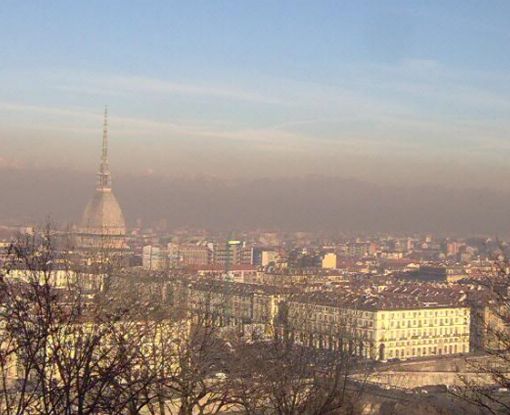 Smog, a Torino e in 33 comuni della cintura il semaforo rimane rosso