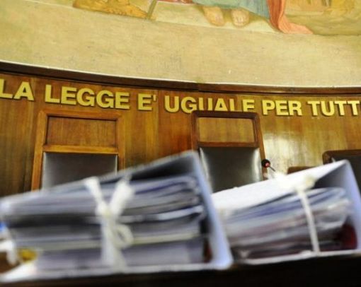 aula di tribunale - foto d'archivio
