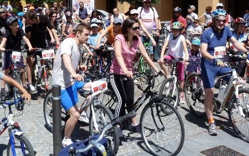Grugliasco si alza sui pedali: i ciclisti chiedono uno &quot;scatto&quot; per una mobilità sostenibile