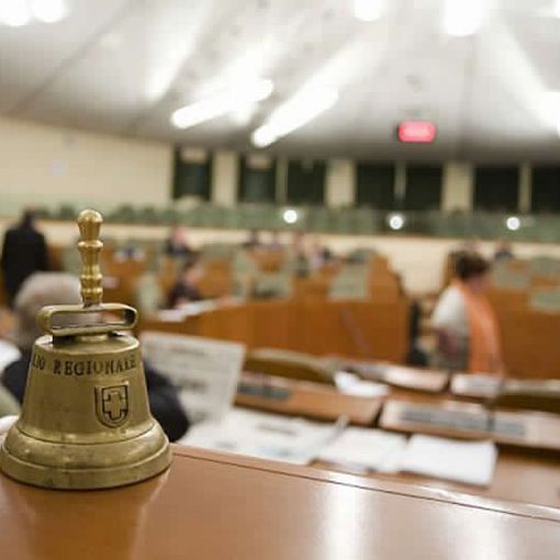 La maggioranza litiga sul nuovo Presidente di Palazzo Lascaris: Consiglio Regionale sospeso