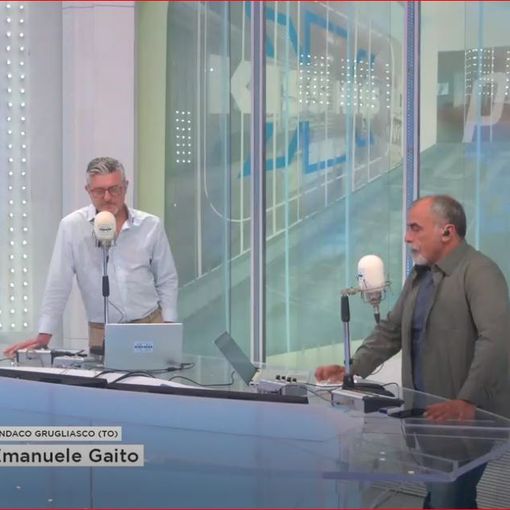 gaito a kiss kiss